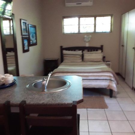 Citrusdal Guest Rooms Екстериор снимка